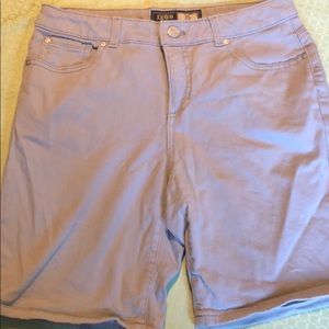Izod Shorts - Just Right Shorts, Size 10, Gray
